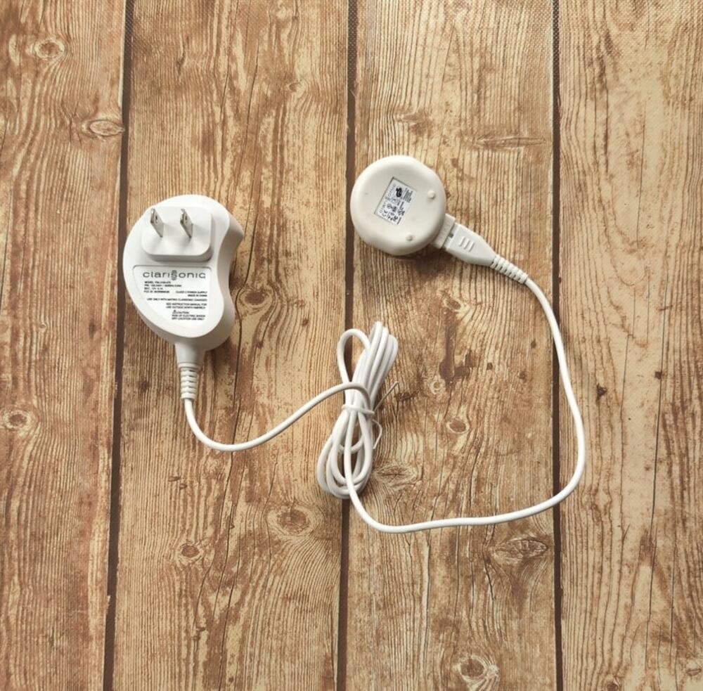 Genuine Clarisonic Original Mia 1 & Mia 2 Wall Power AC Adapter Charger 12V 0.1A